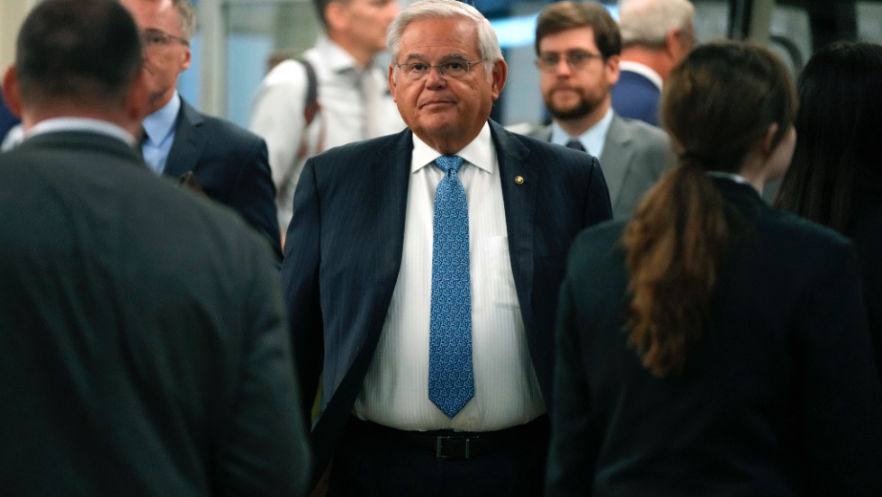 Ο Μπομπ Μενέντες